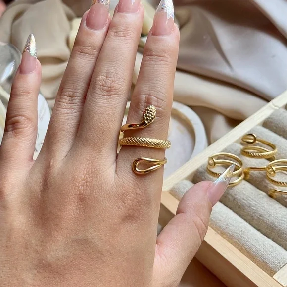 Snake Ring 18k Gold Plated Wrap Ring - Picture 2 of 3